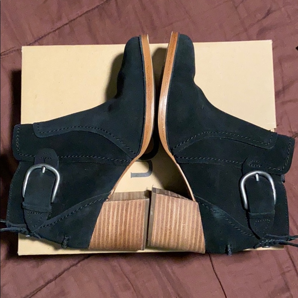 Ugg Brand. Euc! - image 8